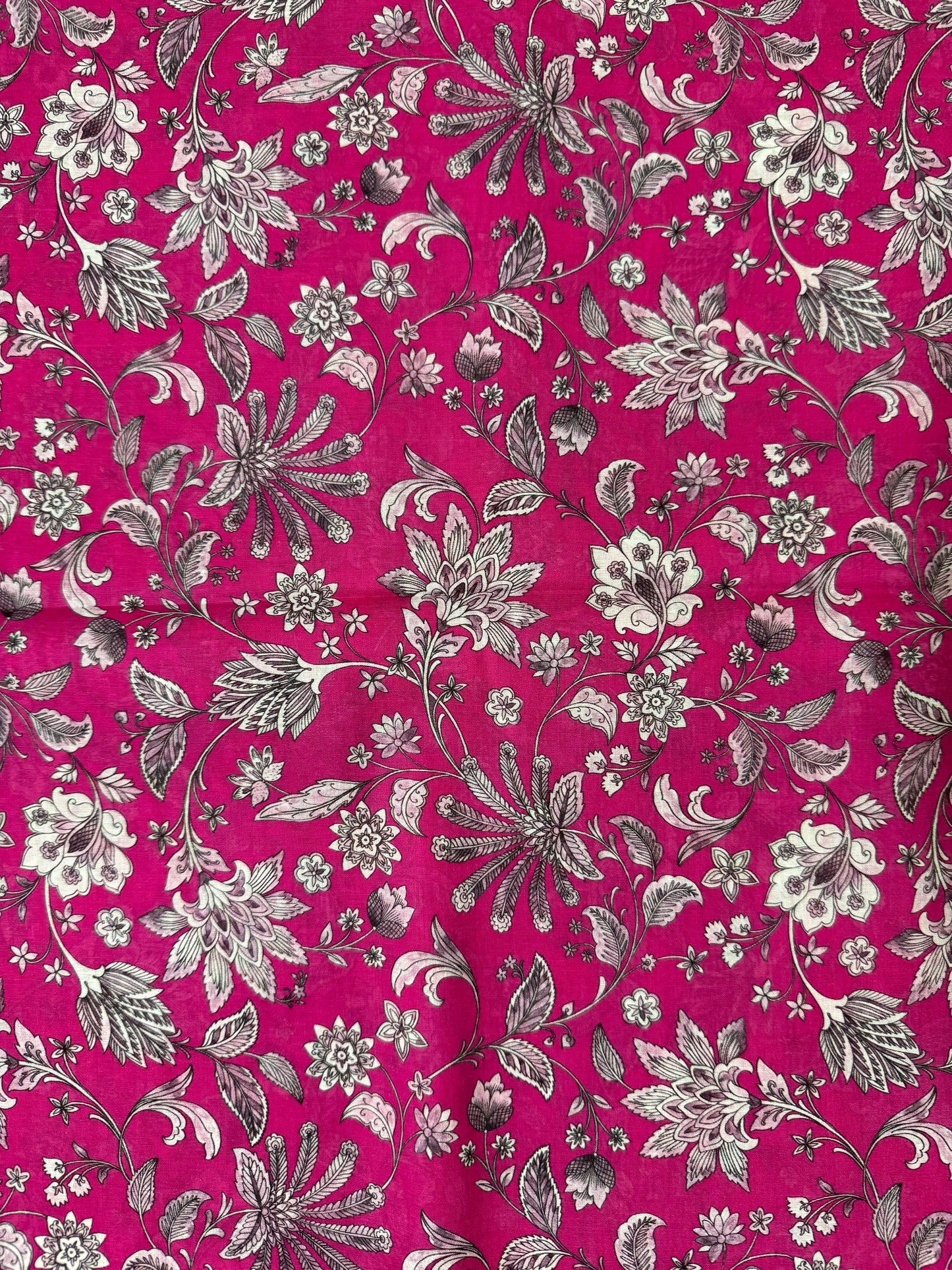 Magenta Blossom Charm 3 Piece Breeze Lawn Printed Suit