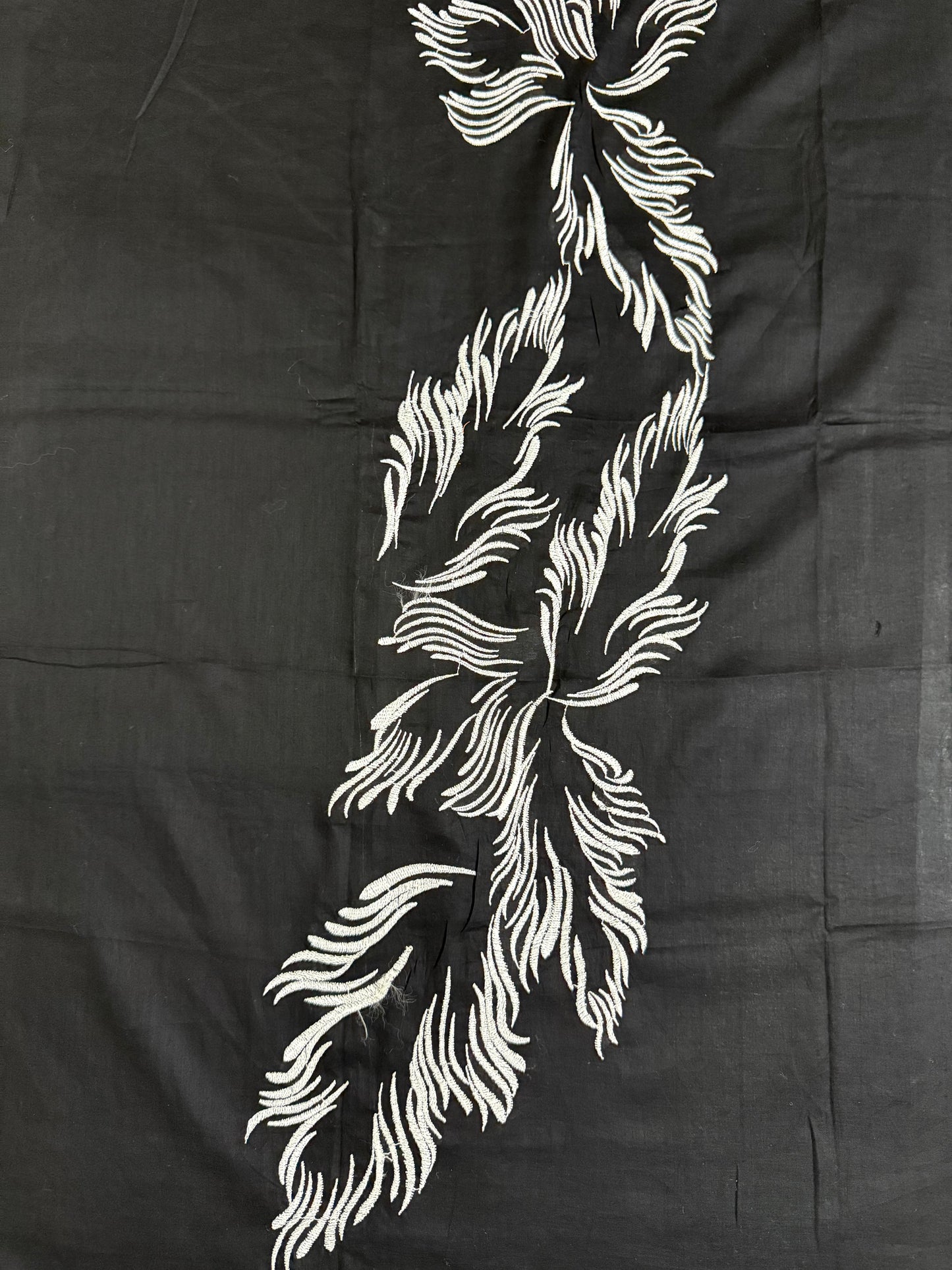 Classic Black with White Threadwork - 2-Piece Breeze Lawn Embroidered Suit