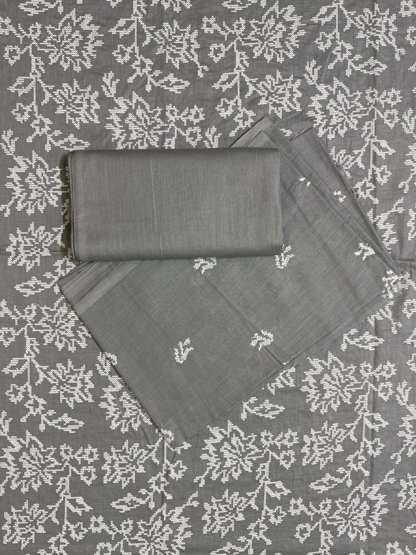 Charcoal Gray with White Floral Embroidery Breeze Lawn 2Piece Suit